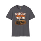 Modder maak 'n man T-shirt