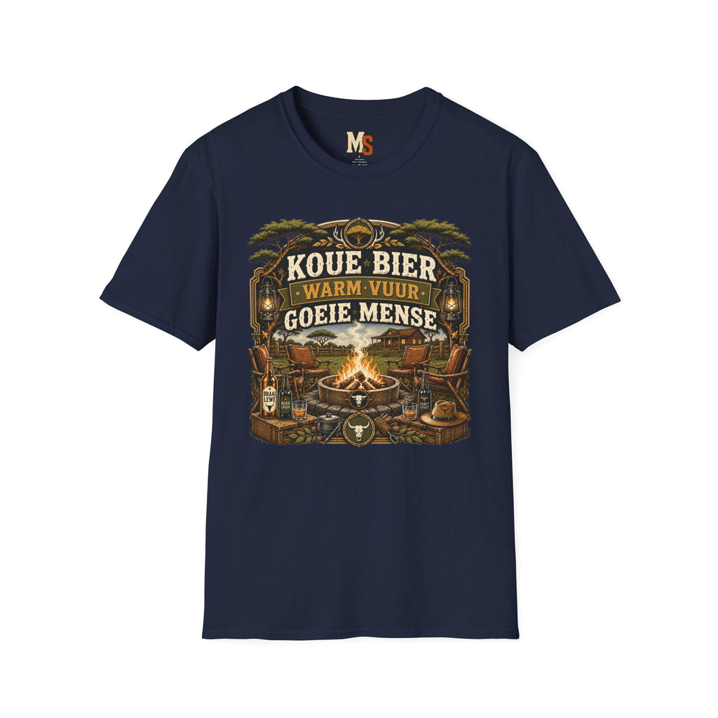 Koue bier, warm vuur, goeie mense T-shirt