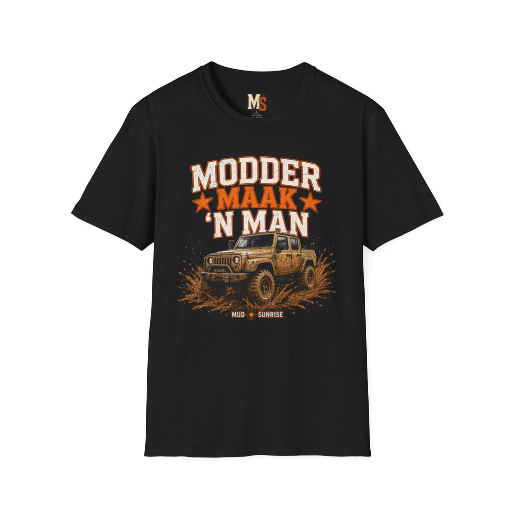 Modder maak 'n man T-shirt