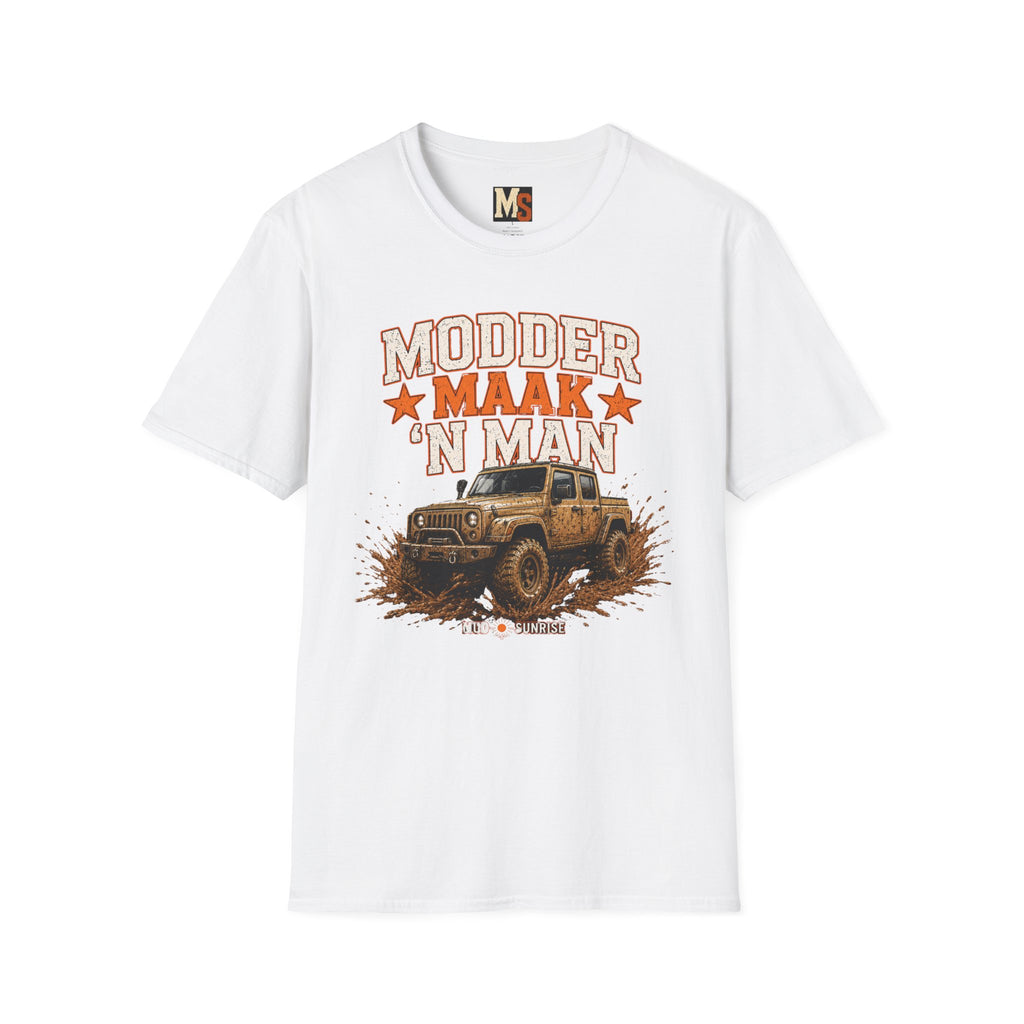 Modder maak 'n man T-shirt