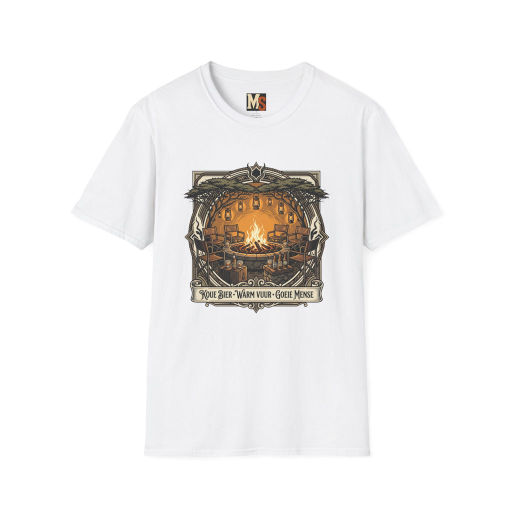 Koue bier, warm vuur, goeie mense T-shirt