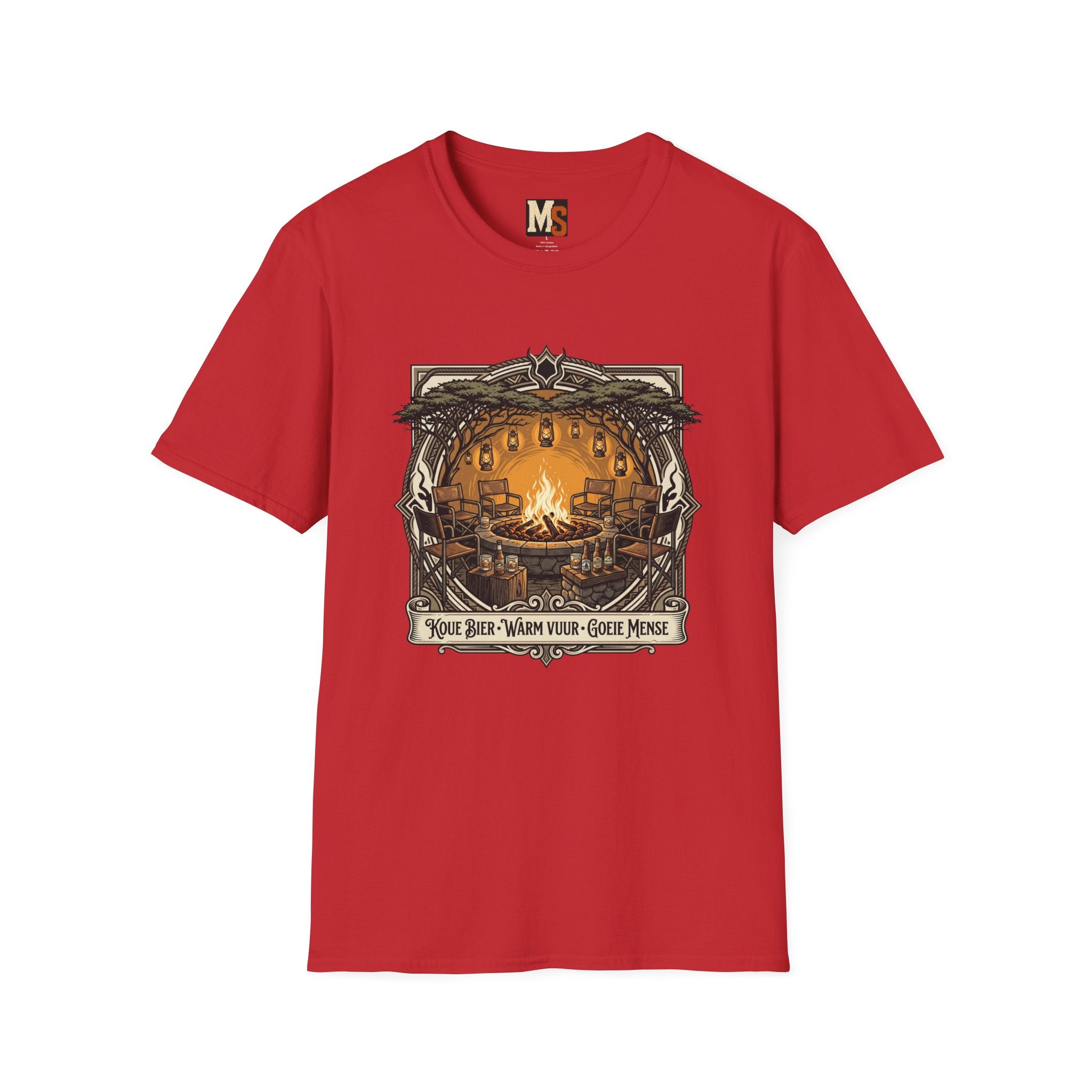 Koue bier, warm vuur, goeie mense T-shirt