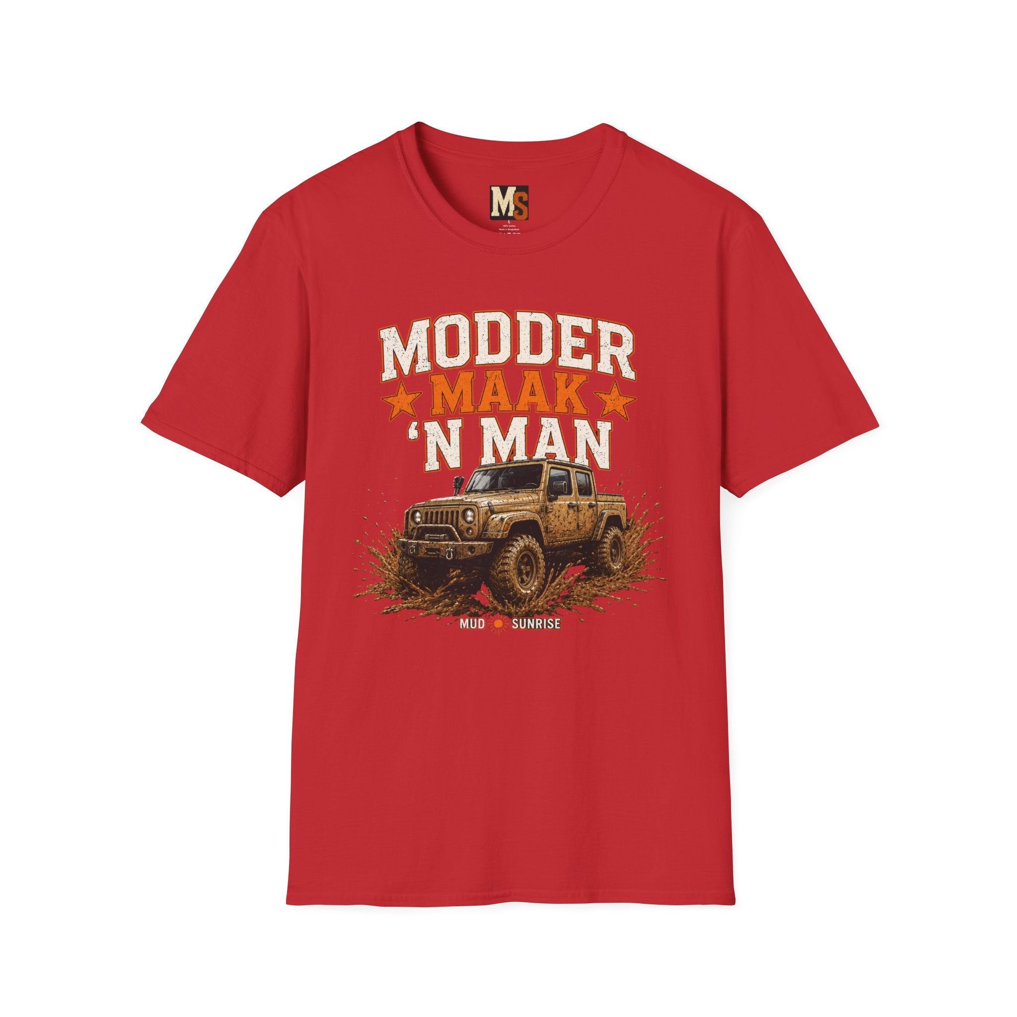 Modder maak 'n man T-shirt